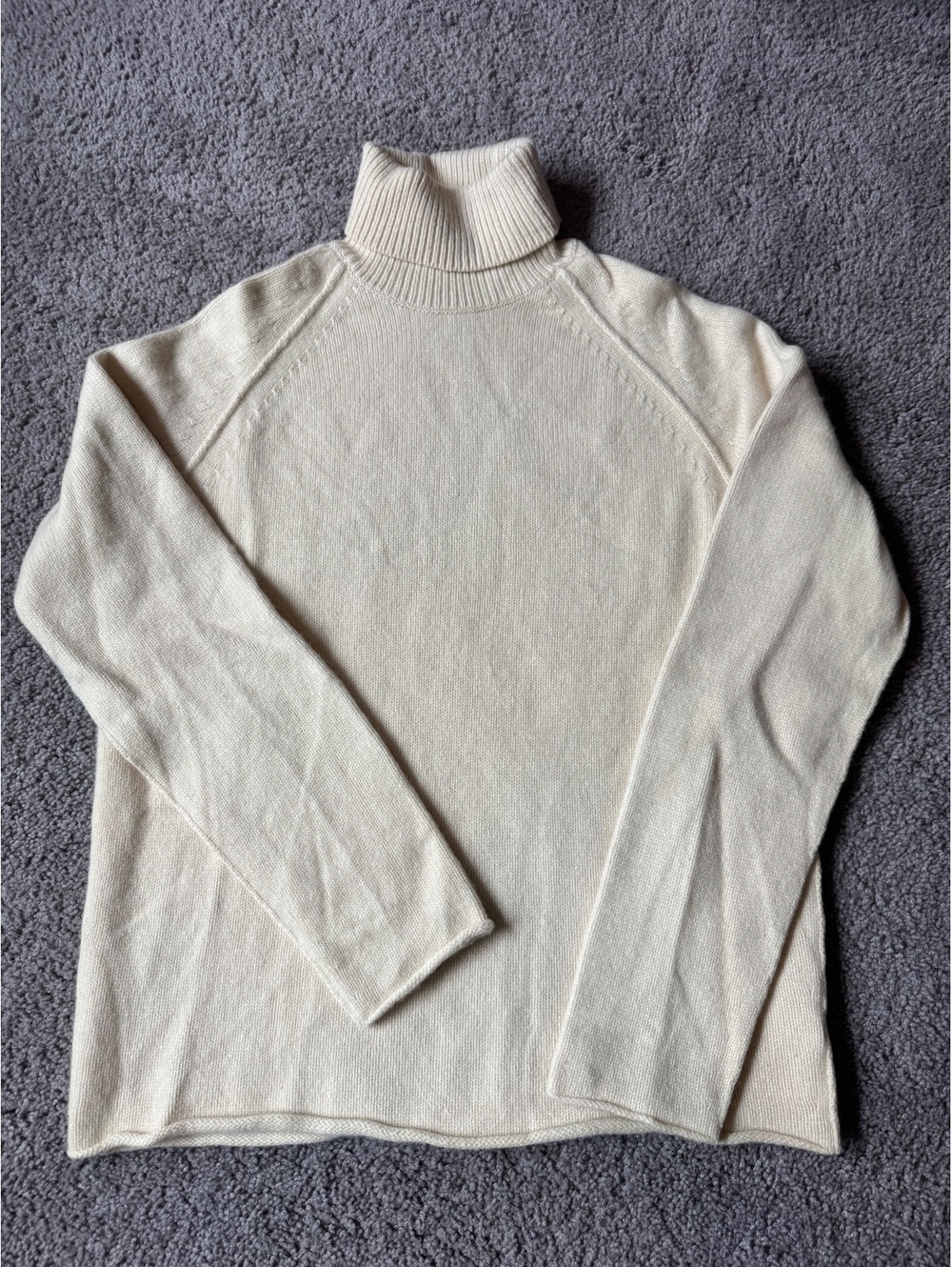 Banana Republic Lambswool Cashmere Cream Turtleneck Sweater Large
